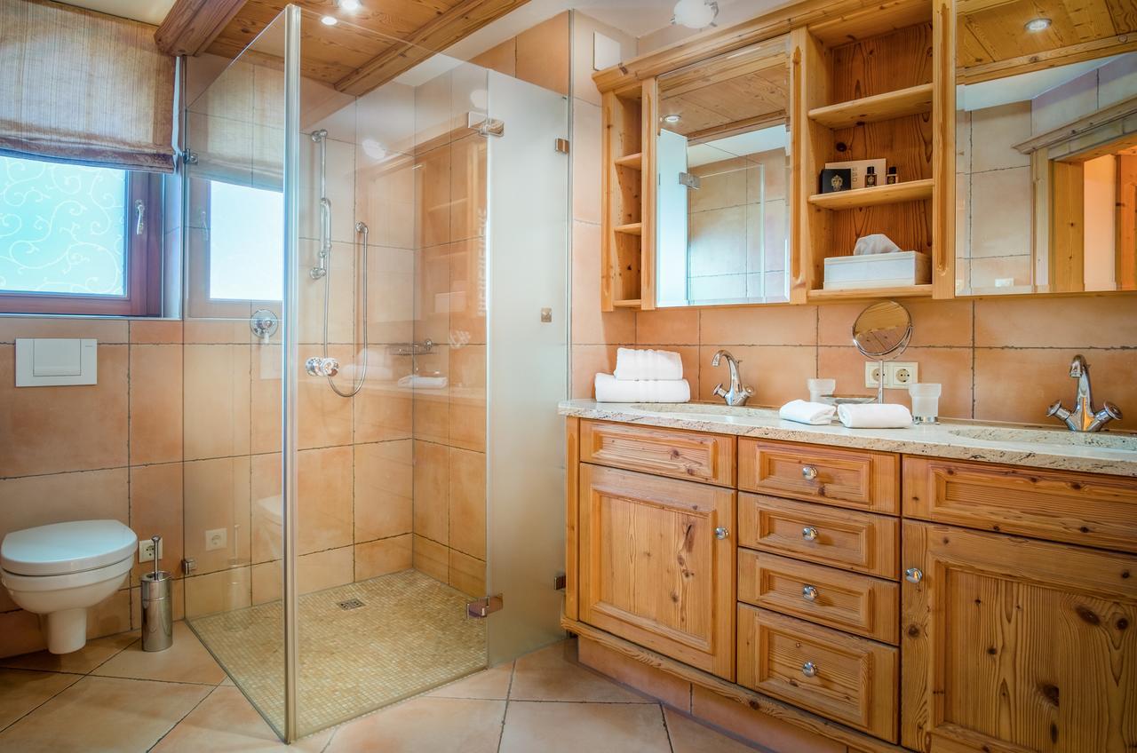 Chalet Verwall Luxury Apartments Lech Habitación foto