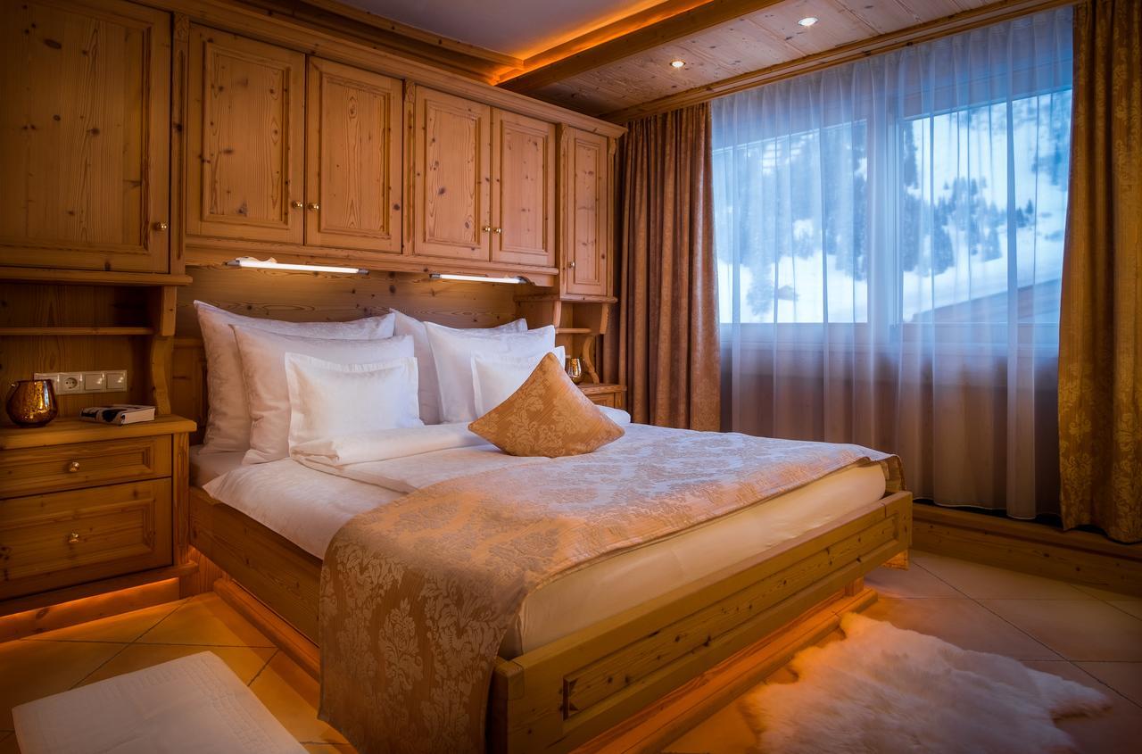 Chalet Verwall Luxury Apartments Lech Habitación foto
